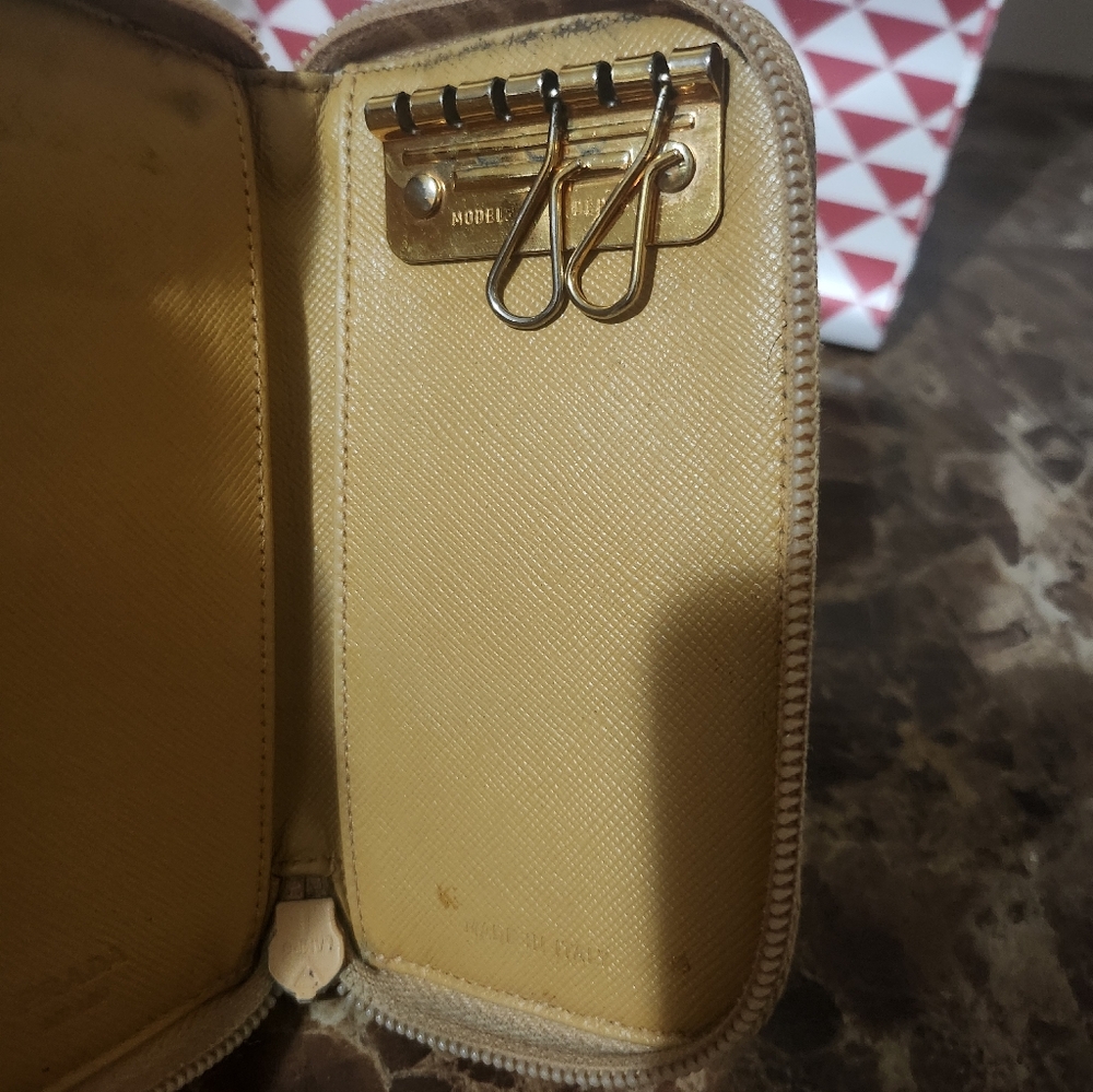 Prada Bundle Black/Brown Leather/Nylon Zip Card/Keyholder Cases GUC - Picture 9 of 16